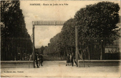Pontoise - Entrée du Jardin de la Ville à Pontoise