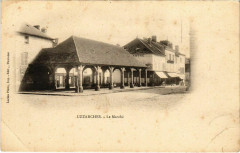 Luzarches - Le Marche à Luzarches