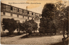 Ecole Militaire de Saint-Cyr - Cour de Verdun