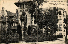 Enghien-les-Bains - Un coin de la Rue de l'Arrivée à Enghien-les-Bains