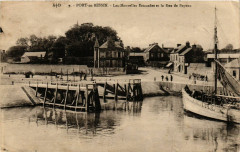 Port-en-Bessin - Les Nouvelles Estacades et la Rue de Bayeux