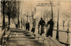 Argenteuil - Une Passerelle à Argenteuil