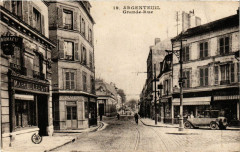 Argentuil - Grande Rue