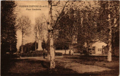 Plessis-Trevise Place Gambetta