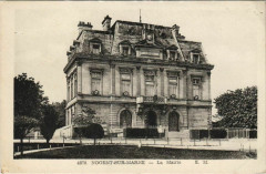 Nogent-sur-Marne - La mairie à Nogent-sur-Marne