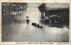 Carte postale ancienne Janvier 1910 - Porte d'Ivry : Barrière de l'Octroi
                                                                     à Paris 13e
                                