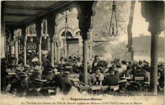 Nogent sur Marne La Terrasse du Casino de l'Ile de Beaute. à Nogent-sur-Marne