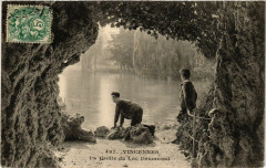 Vincennes - La Grotte du Lac Daumesnil à Vincennes