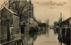 La Rue des Bords de Marne au Perreux