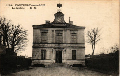 Fontenay-sous-Bois - La Mairie à Fontenay-sous-Bois