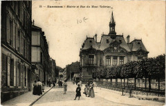 Suresnes - Mairie et Rue du Mont Valérien à Suresnes