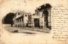 Suresnes , le ...- Suresnes - Les Ecoles à Suresnes
