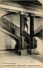Levallois -Perret - Hotel de Ville - Escalier d'Honneur à Levallois-Perret