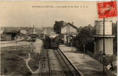 Bourg-la-Reine Les Quais de la Gare. à Bourg-la-Reine