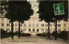 Nanterre - Maison Departementale à Nanterre