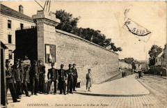 Courbevoie - Entree de la Caserne -
																					92400 Courbevoie
																			