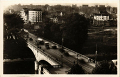 Courbevoie - Pont de Neuilly à Courbevoie