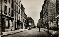 Carte postale ancienne Rue de Paris
                                                                     à Clichy
                                