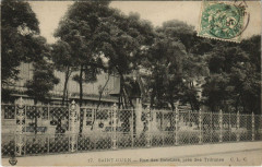 Rue des Bateliers, près des Tribunes à Saint-Ouen-sur-Seine