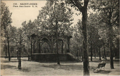 Carte postale ancienne Place Jean-Jaurès
                                                                     à Saint-Ouen-sur-Seine
                                