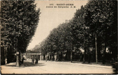 Carte postale ancienne Avenue des Batignolles
                                                                     à Saint-Ouen-sur-Seine
                                