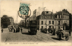 Saint-Denis Place de la Caserne à Saint-Denis