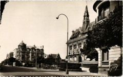 Le Raincy (Seine-et-Oise)-Avenue de la Résistance et l'Hotel de .. au Raincy