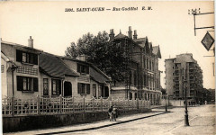 Carte postale ancienne Rue Godillot
                                                                     à Saint-Ouen-sur-Seine
                                