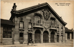 Carte postale ancienne Rue Ampère
                                                                     à Saint-Ouen-sur-Seine
                                