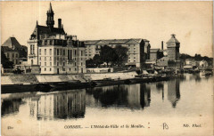 Corbeil - L'Hotel-de-Ville et le Moulin