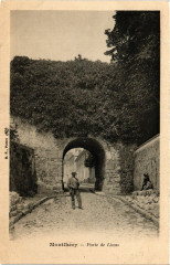 Montlhery- Montlhéry - Porte de Linas à Montlhéry