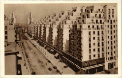 Carte postale ancienne Villeurbanne Avenue de l'Hotel de Ville et les 2 Tours de 18 etage
                                                                     à Villeurbanne
                                