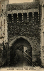 St Symphorien s Coise - Ancienne Ville muree - Porte de Riverie -
																					69590 Coise
																			