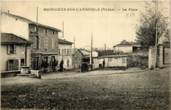 Sourcieux sur l'Arbresle - La Place à L'Arbresle