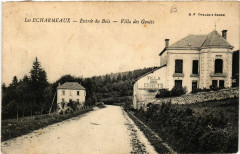Les Echarmeaux Entrée du Bois. Villa des Genets