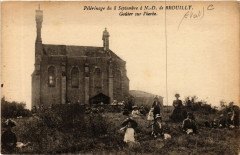 Brouilly Pelerinage a Notre Dame.Gouter sur l'herbe.