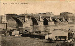 Lyon Pont de la Guillotieres -
																					69000 Lyon
																			