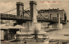 Lyon Pont de l'Hotel-Dieu -
																					69000 Lyon
																			