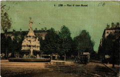 Lyon Place et Cours Morand à Lyon