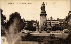 Lyon Place Carnot. à Lyon