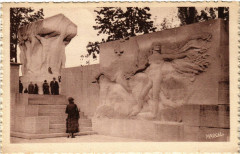 Lyon Monument aux Morts de la grande guerre. La Victoire à Lyon