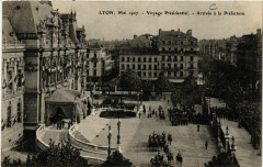 Lyon-Voyage Presidentiel Arrivée a la Prefecture à Lyon