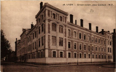 Lyon-Groupe scolaire place Guichard -
																					69000 Lyon
																			
