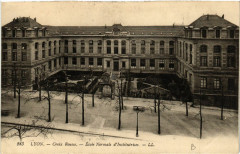 Lyon-Croix Rousse Ecole Normale d'Institutrices -
																					69000 Lyon
																			