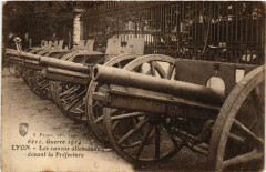 Lyon-Les canons allemands devant la Prefecture -
																					69000 Lyon
																			