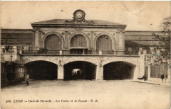 Lyon-Gare de Perrache. Les Voutes et la Facade à Lyon