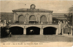 Lyon-Gare de Perrache Les Voutes et la Facade à Lyon