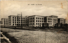 Lyon-Les Facultes à Lyon