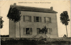 Noiretable- Villa des Bleuets au Grippel à Noirétable