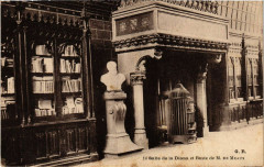 Salle de la Diana et Buste de M. de Meaux -
													42 Loire
												